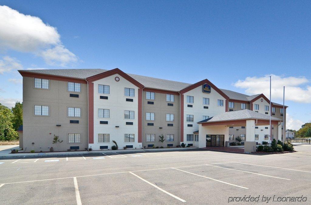 Best Western Broken Bow Hotel & Suites Exterior photo