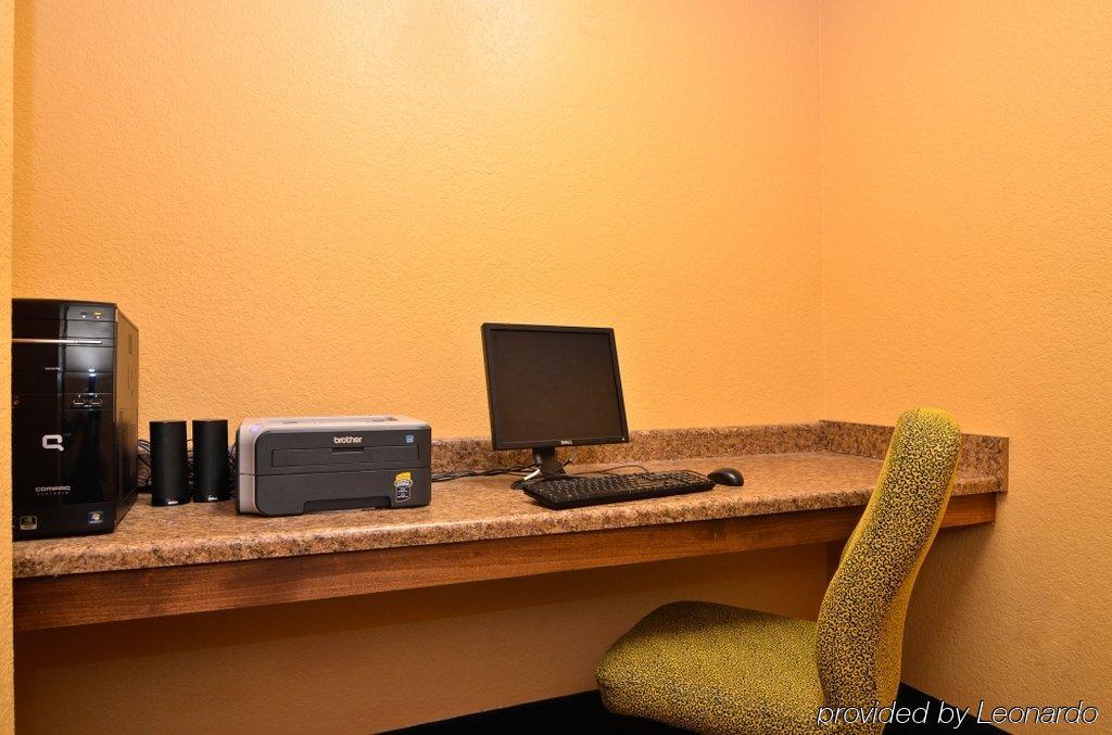 Best Western Broken Bow Hotel & Suites Facilities photo